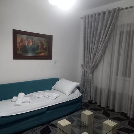 Goni Guest House Saranda Kültér fotó